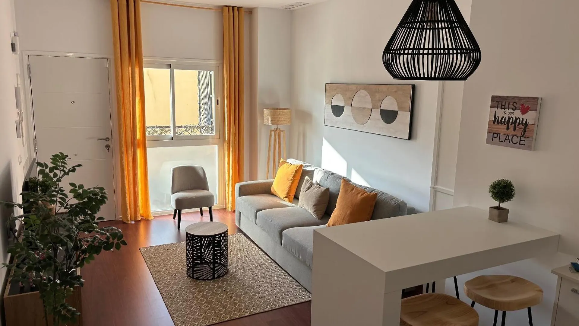 One Bedroom Flat In The Centre Of Torremolinos