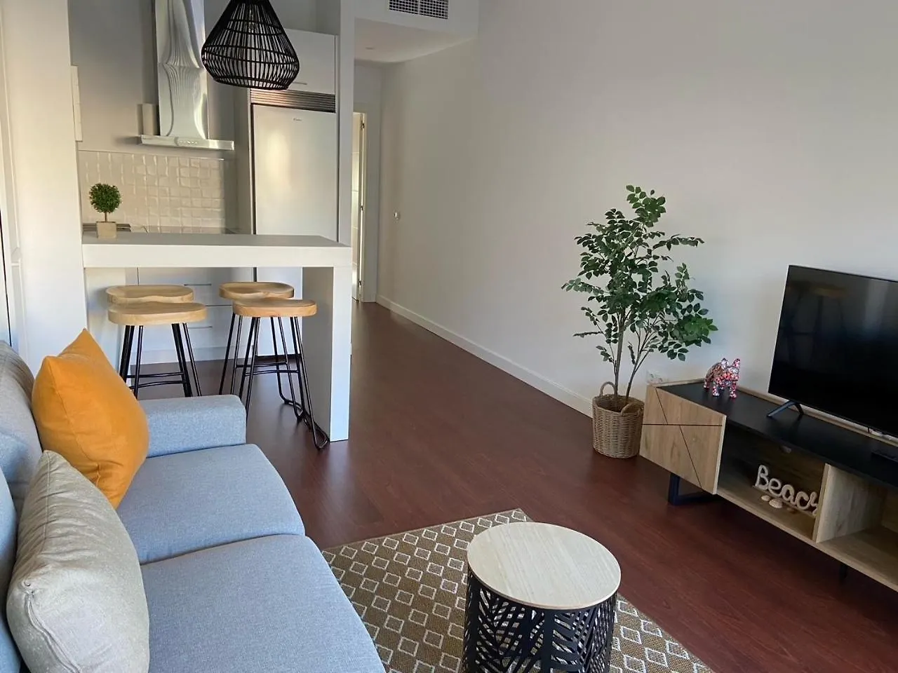 One Bedroom Flat In The Centre Of Torremolinos